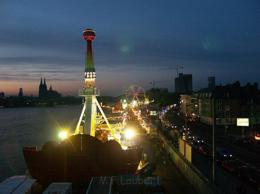 Tag Kirmes 1 P171.JPG